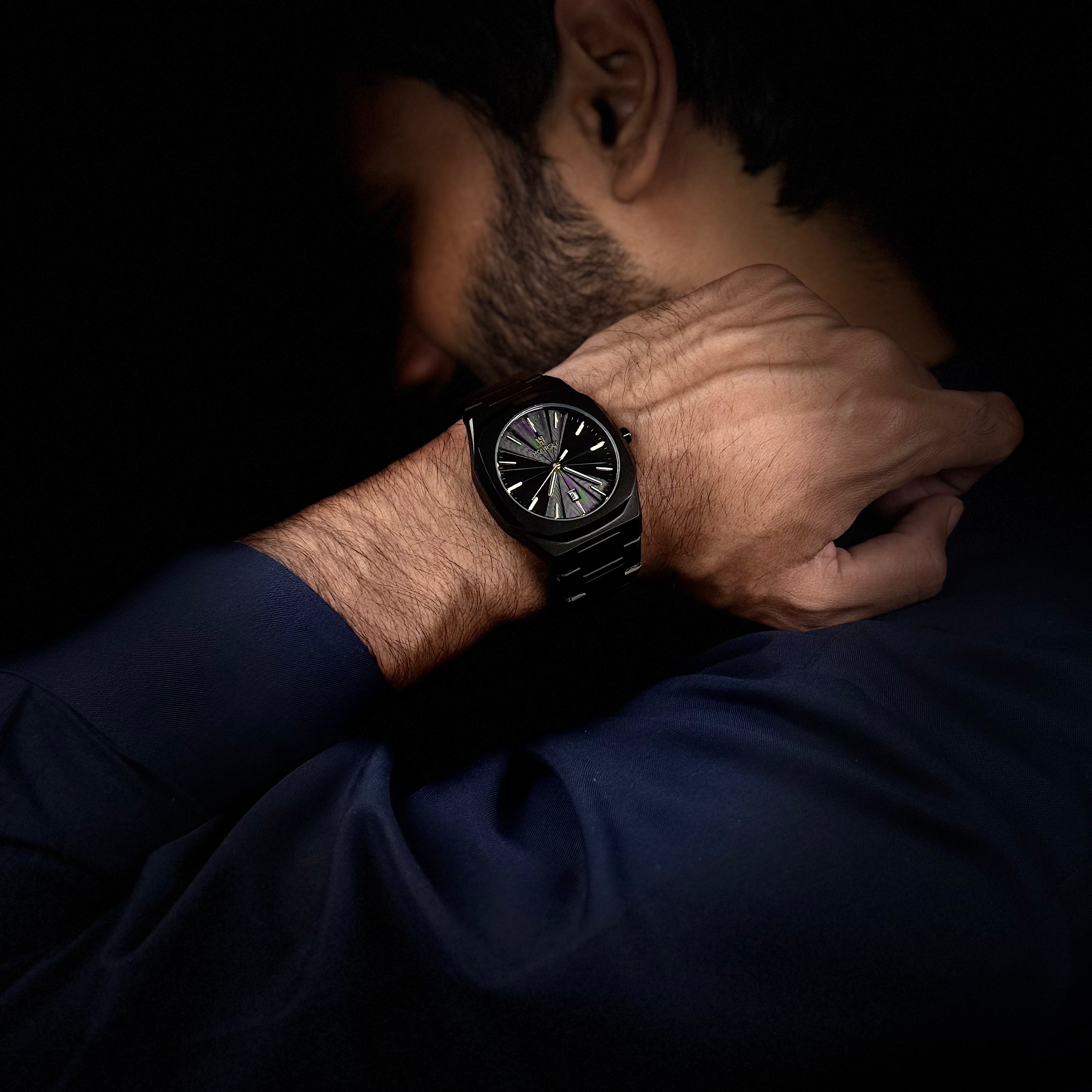 The Black Hoursly - Premium Quality Replica